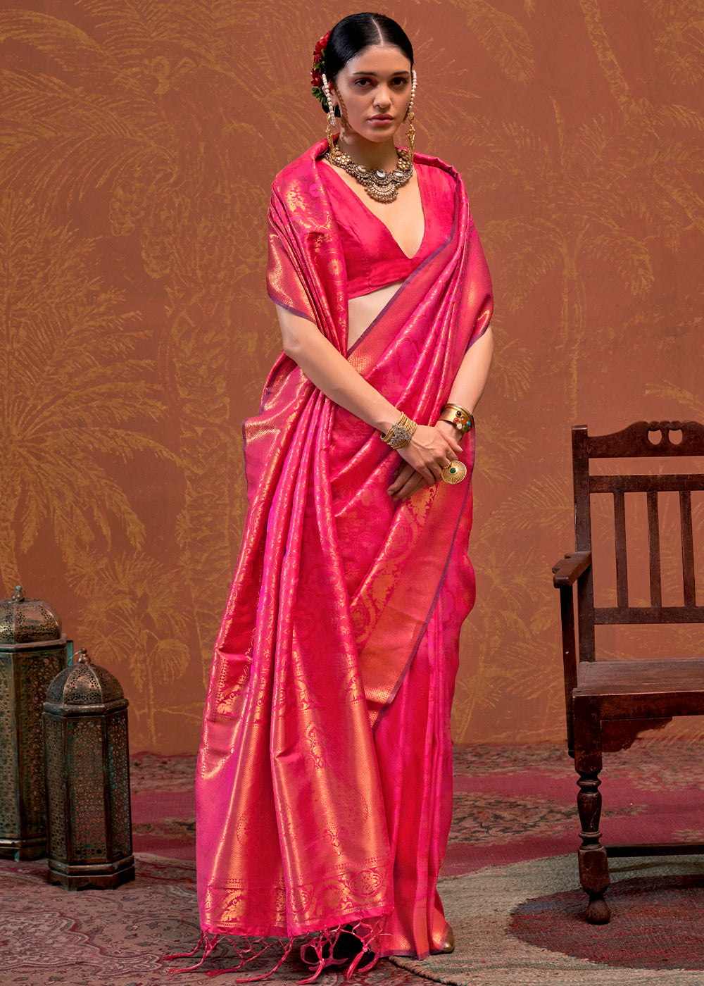 Shades Of Orange and Pink Handloom Woven Designer Silk Saree