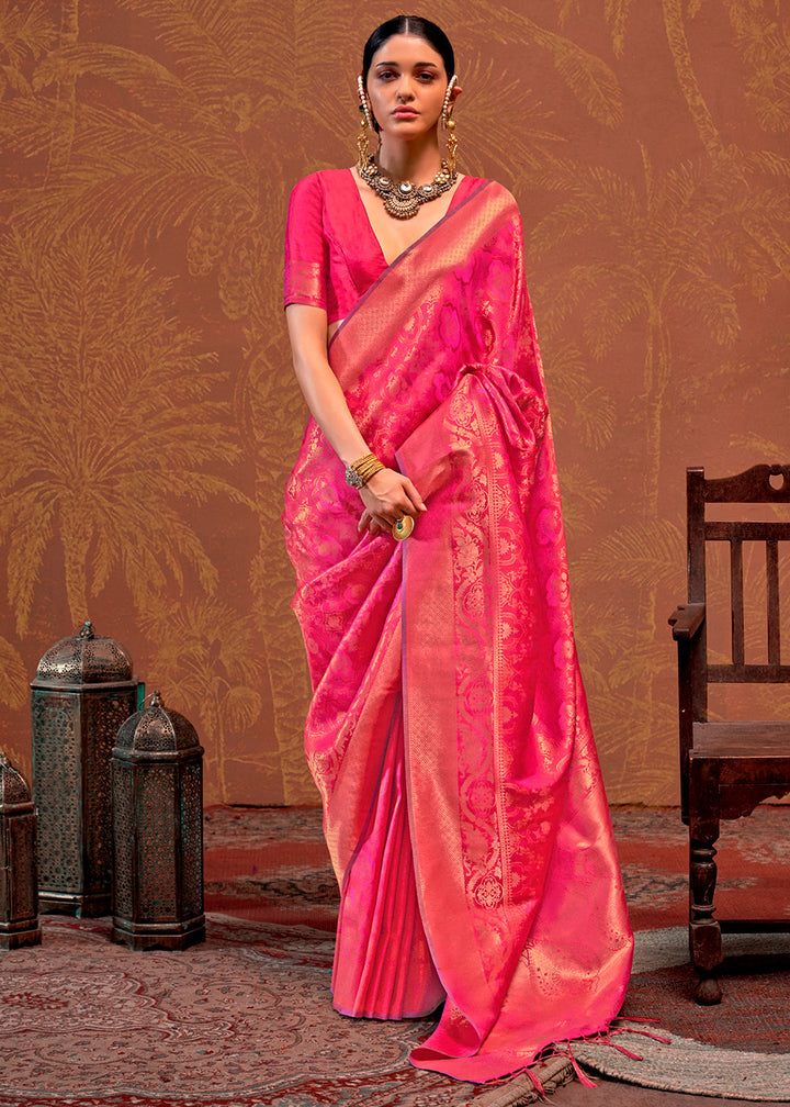 Shades Of Orange and Pink Handloom Woven Designer Silk Saree