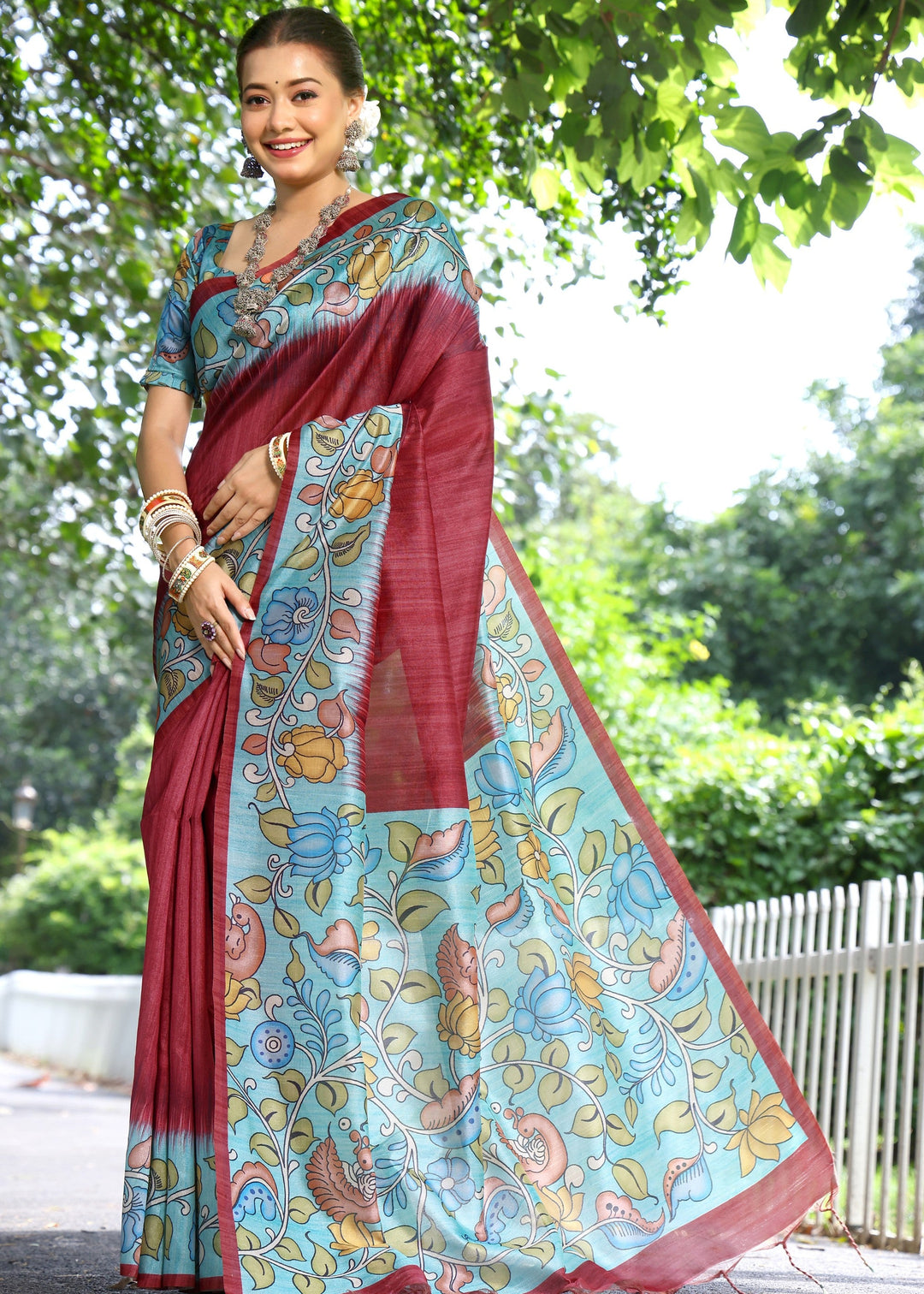 Red Solid Design Cotton Silk Saree