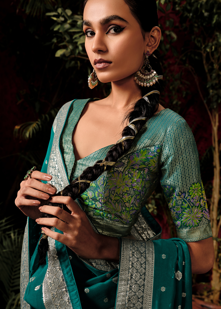 Dark Cyan Green Zari Woven Dola Silk Saree with Designer Pallu