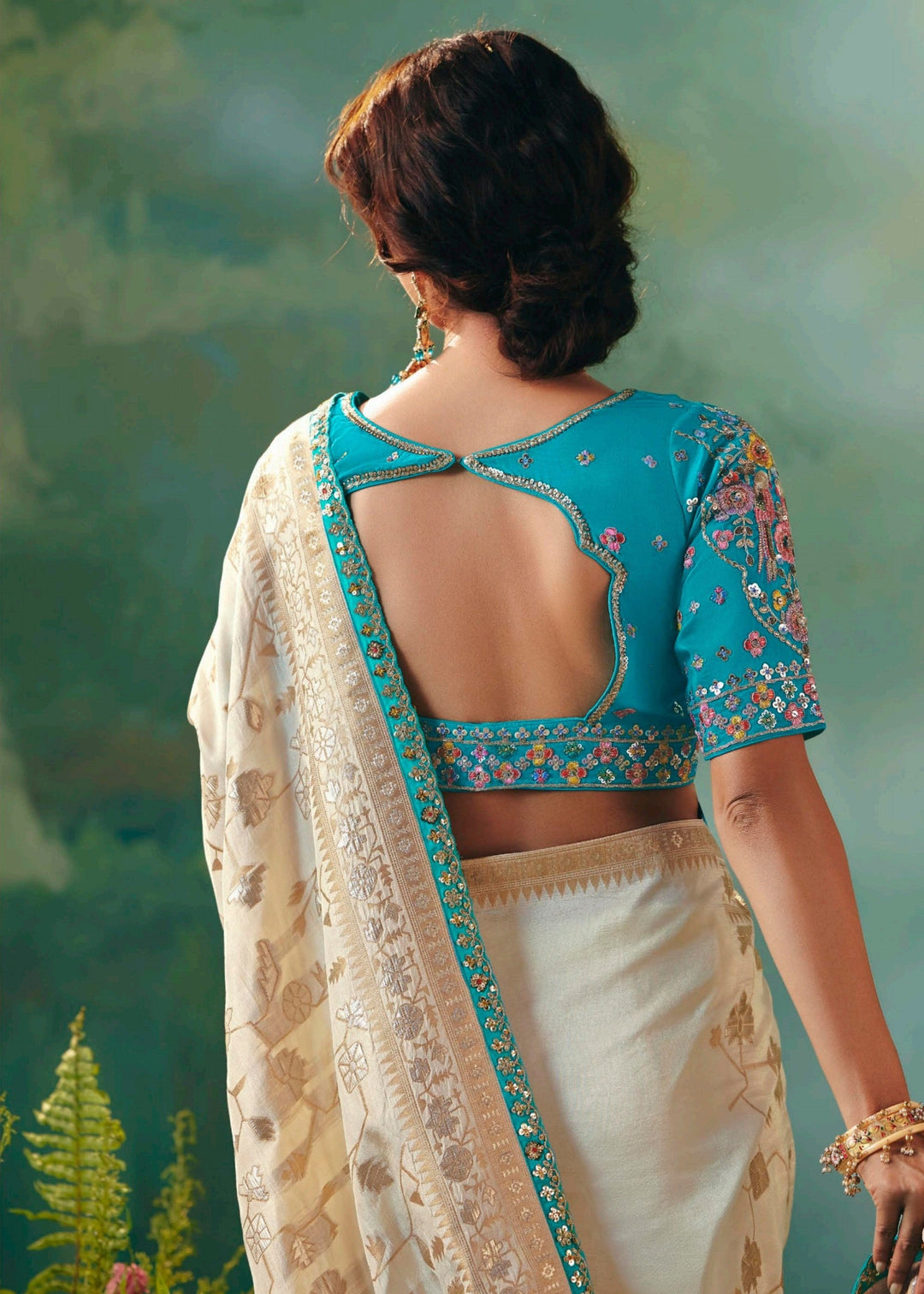 Off-White Viscose Dola Silk Saree