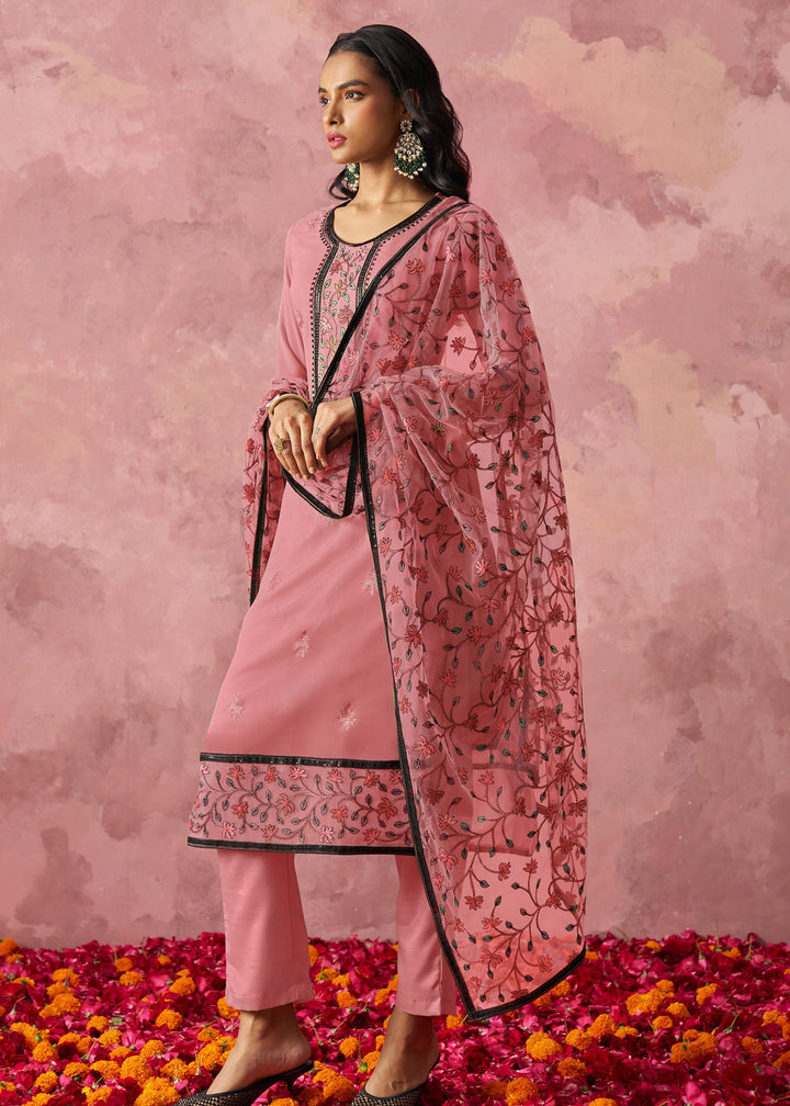Light Pink Georgette Suit With Thread Embroidered Work