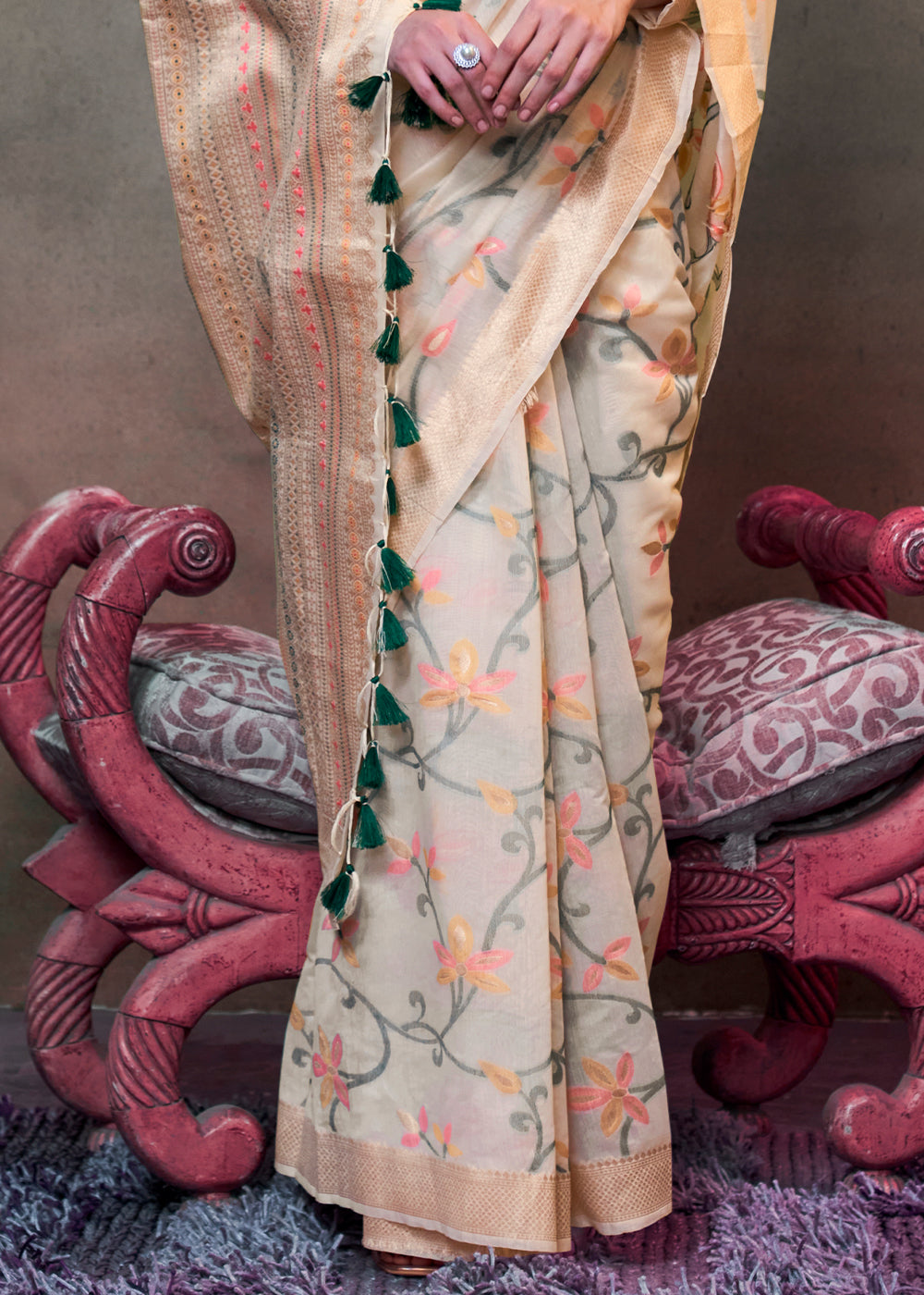 Parchment White Jamdani Cotton Saree