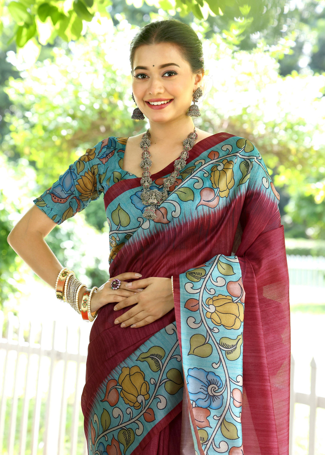 Red Solid Design Cotton Silk Saree