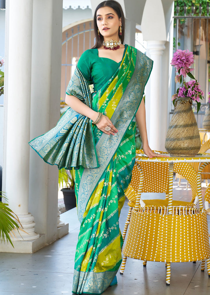 Green Leriya Zari Woven Banarasi Silk Saree With Contrast Pallu