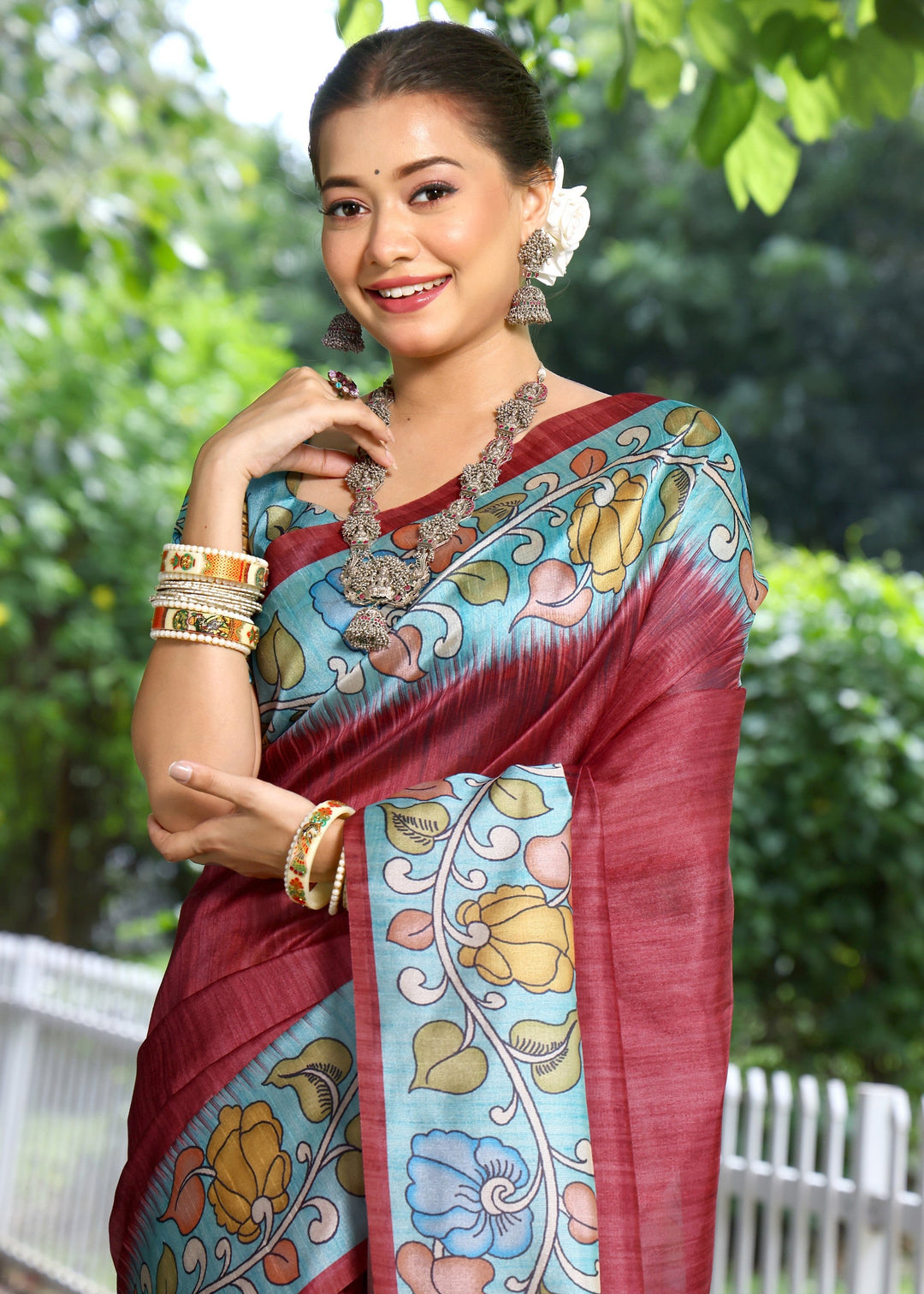 Red Solid Design Cotton Silk Saree