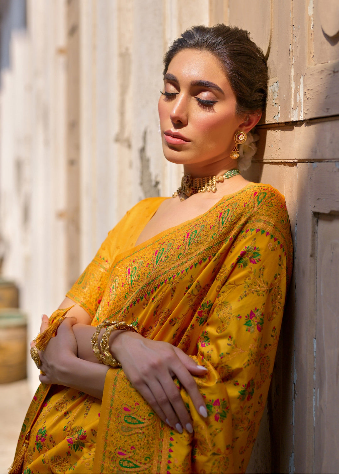 Yellow Thread Woven Jal & Flower Silk Saree With Thread Woven Pallu