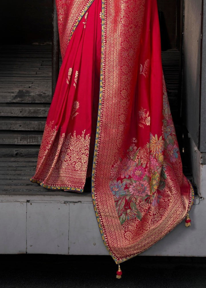Red Soft Dola Viscous Silk with 3d Weaved Pallu and contrast blouse Saree