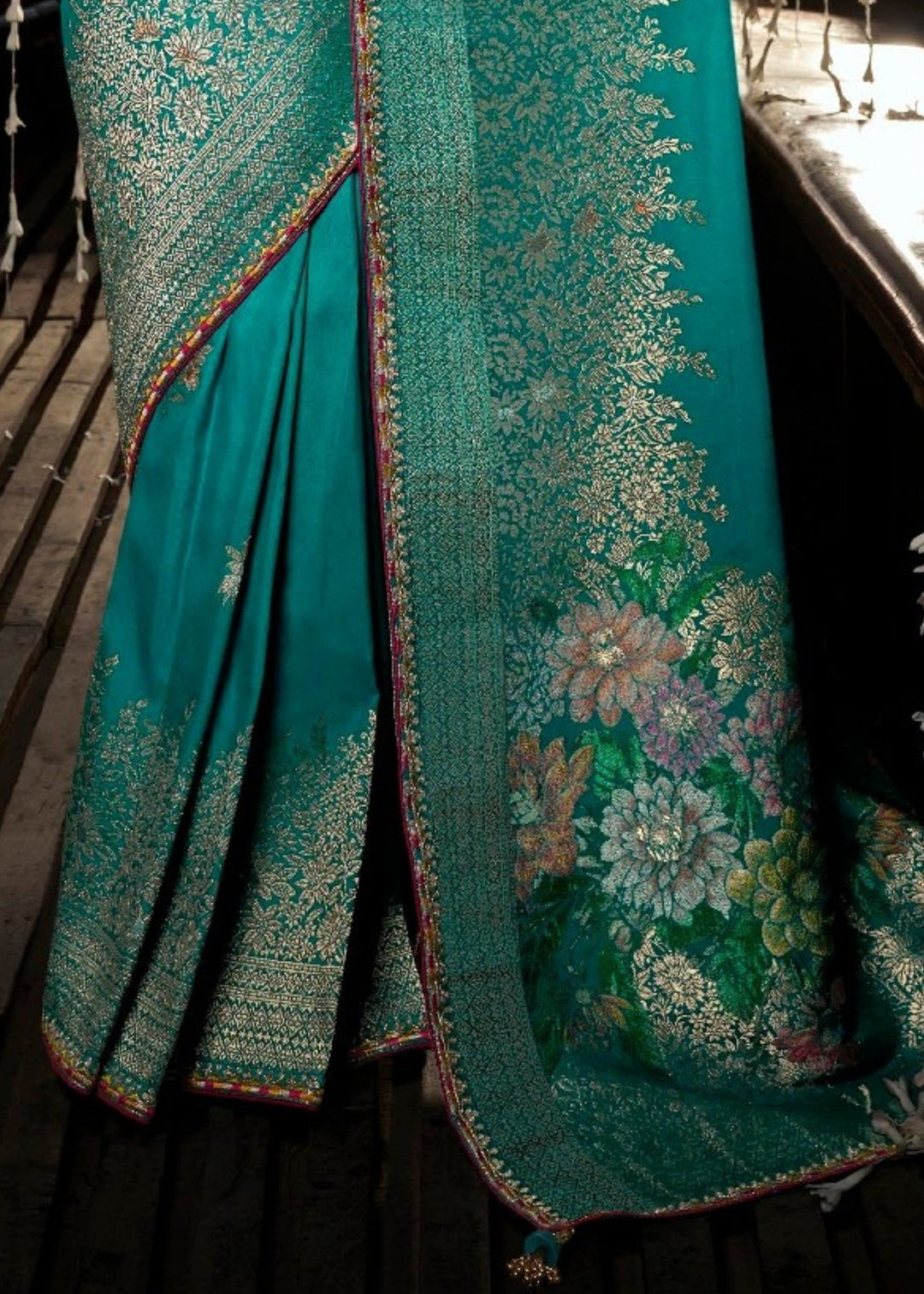 Teal Soft Dola Viscous Silk with 3d Weaved Pallu and contrast blouse Saree
