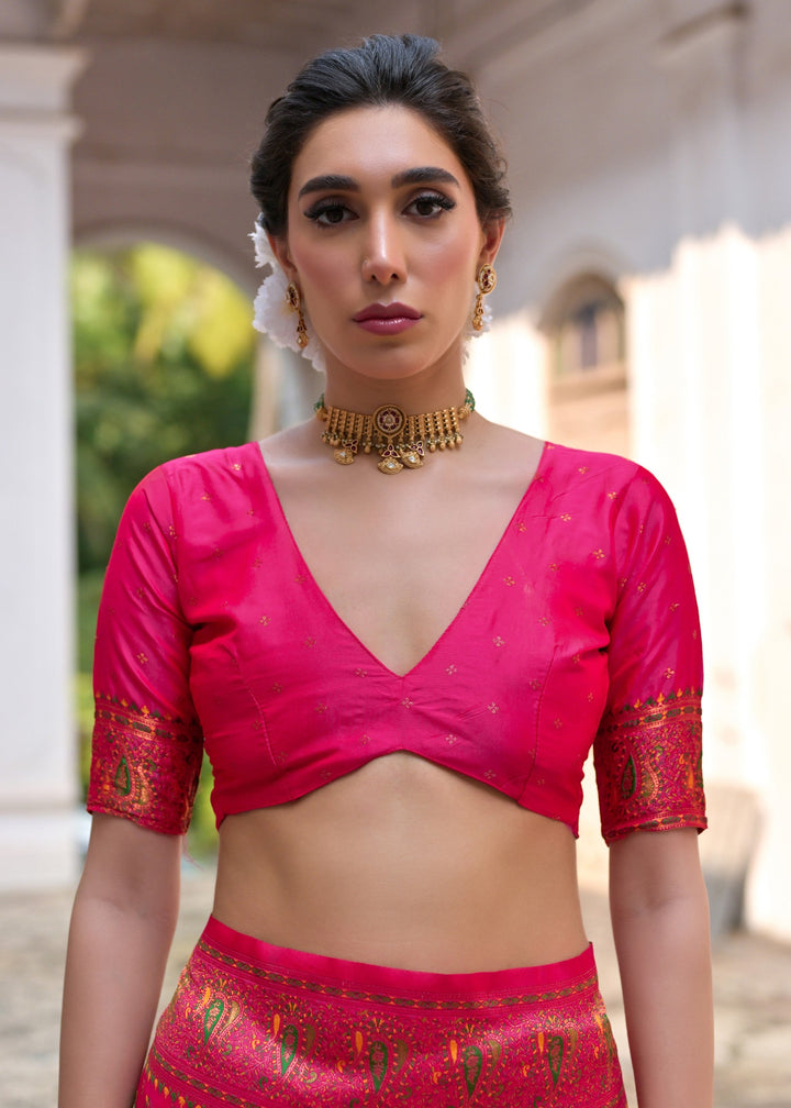 Pink Thread Woven Jal & Flower Silk Saree With Thread Woven Pallu