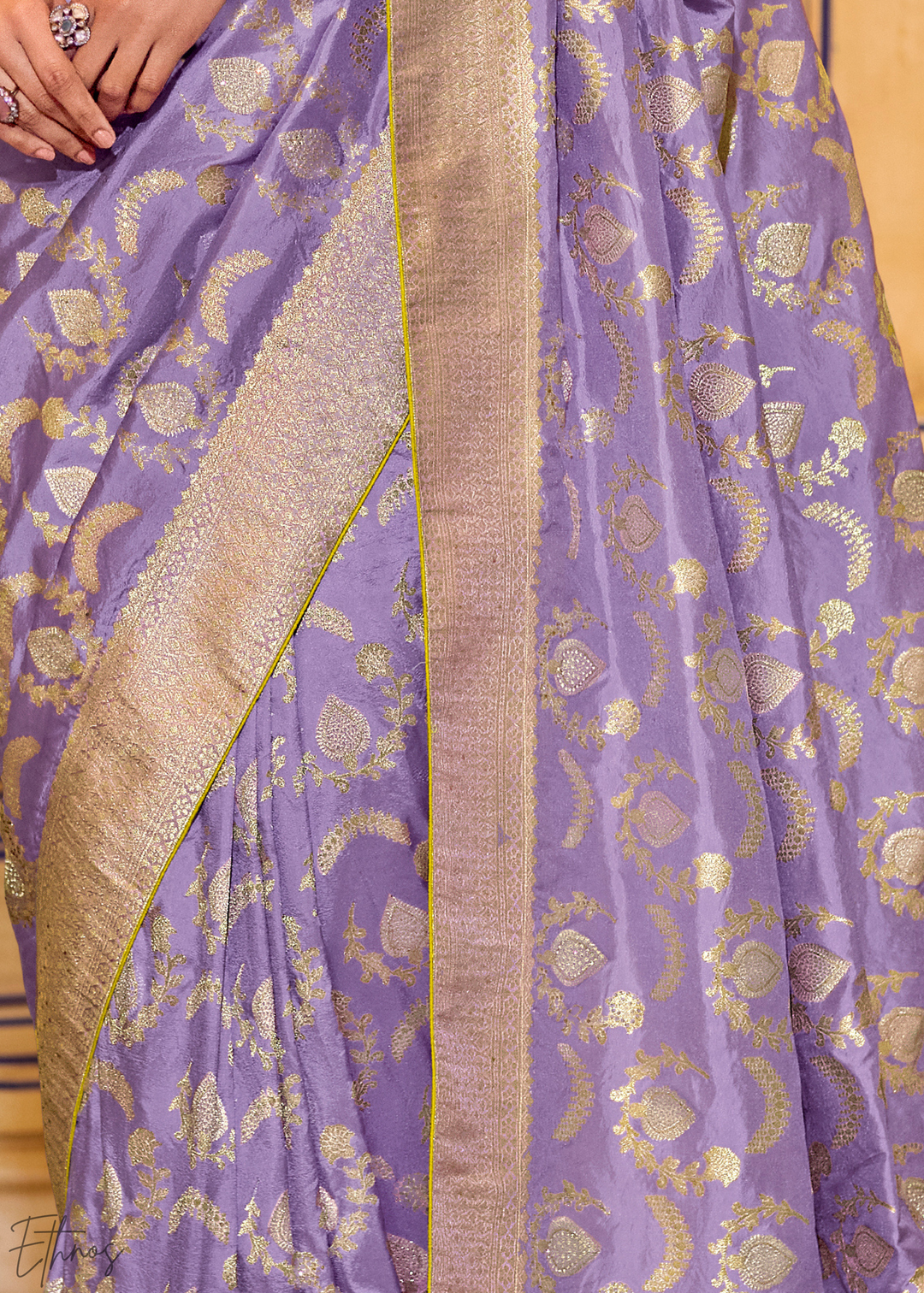 Lilac Purple Zari Crepe Silk Saree